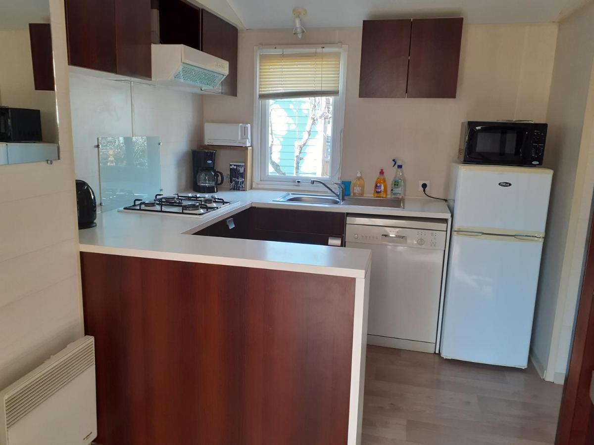 Mobilhome Agreable Sans Draps Ni Serviettes بورت-لا-نوفيل المظهر الخارجي الصورة